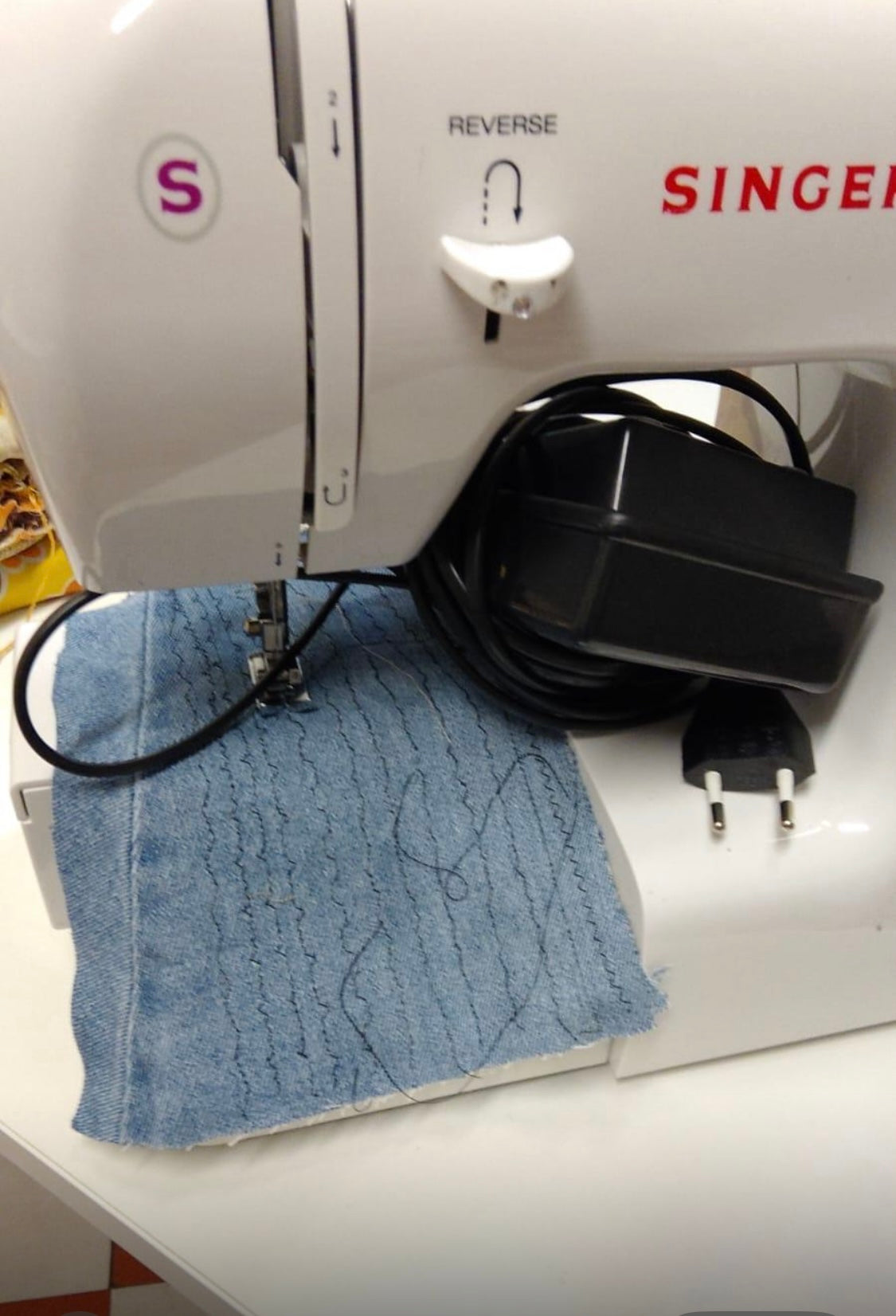 Sewing Machine Repair / Ompelukoneen korjaus