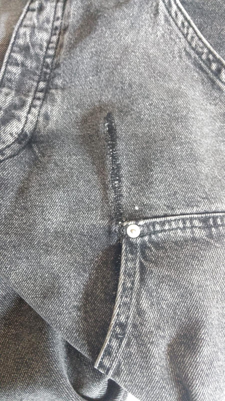 Patch Torn Jeans / Farkkujen paikkaus