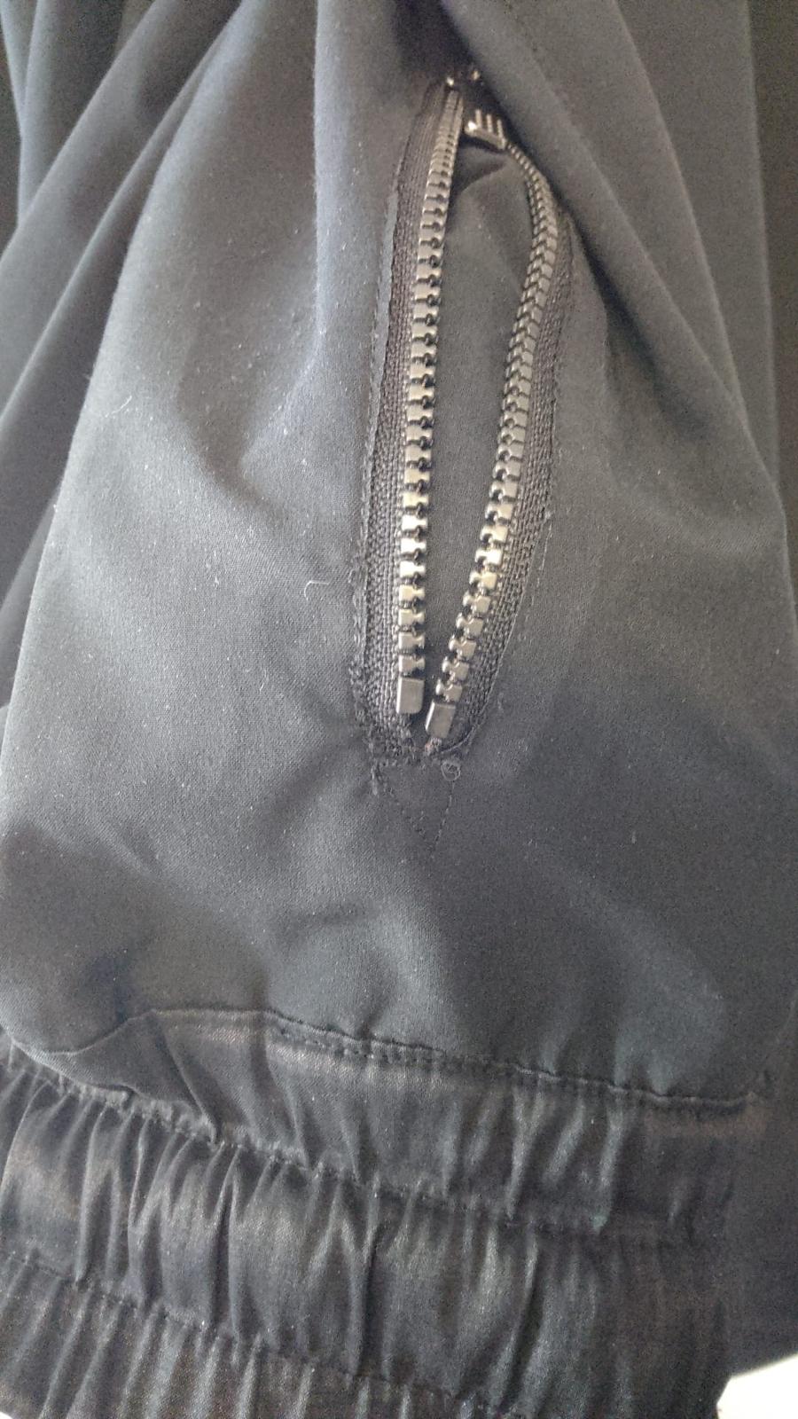 Replace Zipper (Pants) / Housujen vetoketjun vaihto